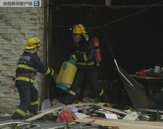 张家口一饭店发生液化气燃爆事故 致1死8伤